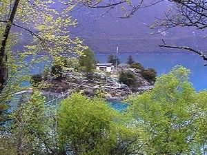 拉萨-纳木措-羊湖-林芝大峡谷-然乌(10天9晚游)